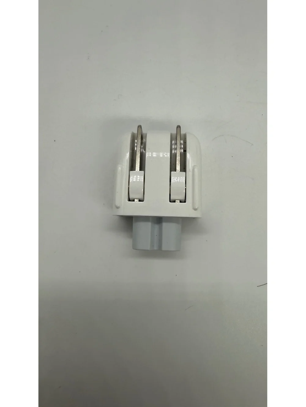 Genuine Apple Duckhead AC Wall Plug Adapter A1555 White OEM